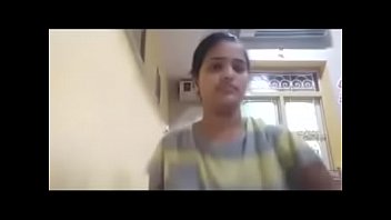 indian girl in car mms