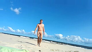 mom finger daughter on nude beach