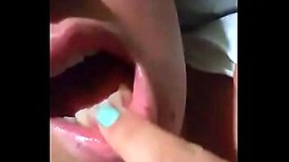 mom and daughter sucks daddy dick