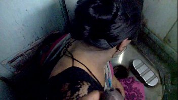 india voyager bus train groping