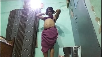 indian mother saree removing