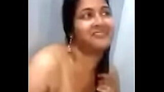 indian old age aunty bathing sex