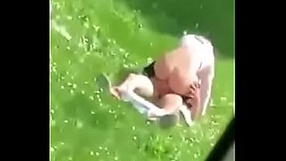 gf and bf sex in park