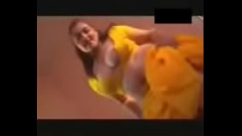 indian girl boob show