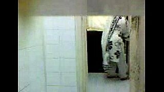 voyeur toilet wc spy fat hd pissing