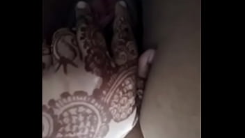 pakistan girl finger pussy out sperm