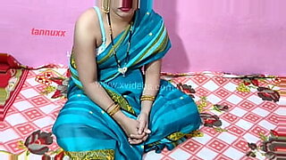 beautiful indian saree aunty fucked i
