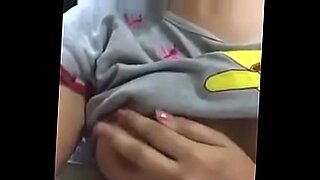 tamil aunties boob pressing
