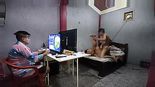 shemo2914 to watch while he is cheating