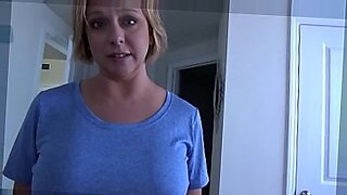 sister begs brother to massage her feet then they fuck5