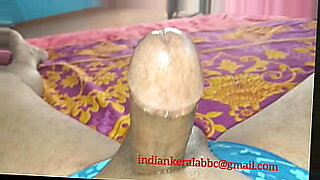 tamil girl breast scuking car
