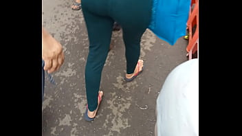 indian standing girl bobes show mms