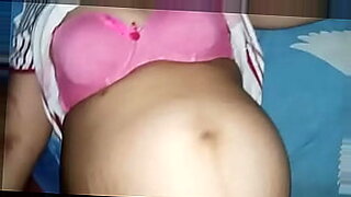 video sex ibu sedang tidur di kamar di perkosa anak kandung
