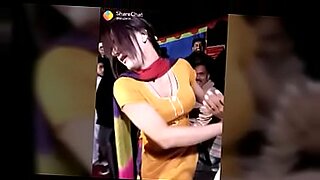 mia khalifa in first time sex video