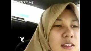 muslim hijab touched bus