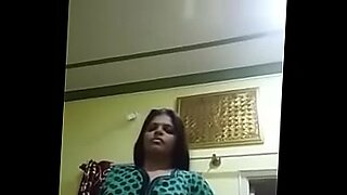 mom in saree and son fuck