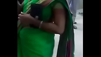 blue saree bhabhi devar in hindi