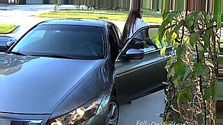 hot sex delivery boy mom forced