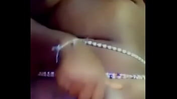 crazy girl cum herself