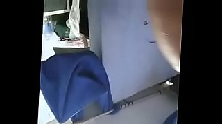 mom sex son in kamar mandi