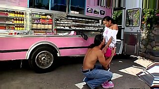 buying pussy on the street