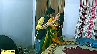 india bus train aunty touch dick touch