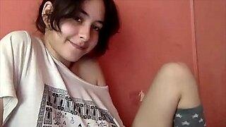 suri superb brunette teen flashing and fingering pussy in a public place