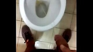 leaked bathroom video