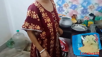 indian mom having sex in kitchen