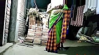 indian salwar kameez girl pissing peeing