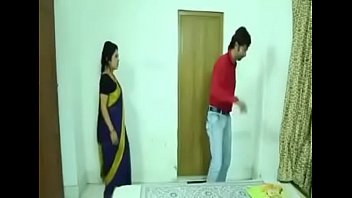 indian hot mom kissing romance