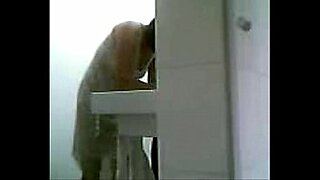 spy cam dude shower