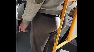 Public bus ass gorping