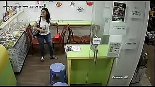 south indian banglore hospital receptionist yamuna sister sex with medical shop owner arul in peenya 2nd stage