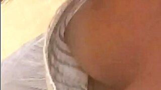 mallu aunty bra open and home servant sex