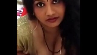 hot sexxy bhabhi naughty